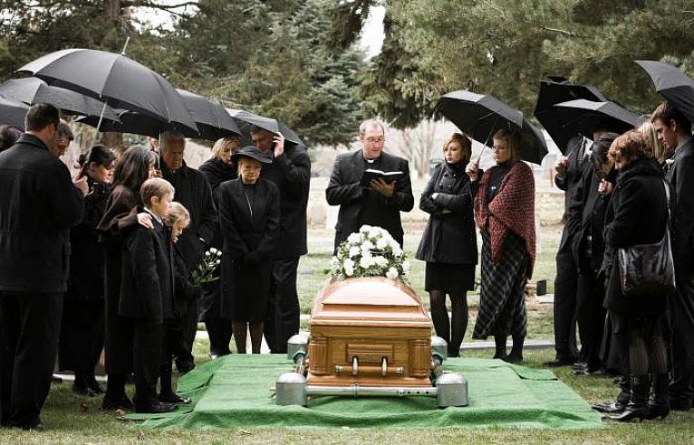 Oavsett om du är en pallbärare eller behöver välja pallbärare för en begravning