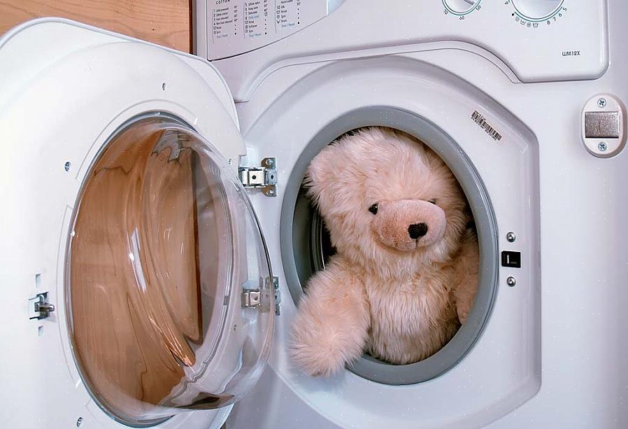 Undvik att tvätta eller rengöra björnen
