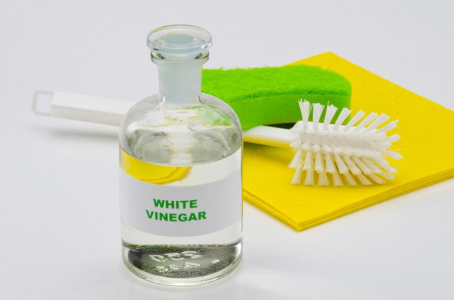 Se våra andra tips för att använda vinäger för att städa ditt hem nedan